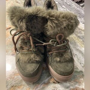 Coolway Oslo Sueded Faux Fur Ankle Boots in Khaki